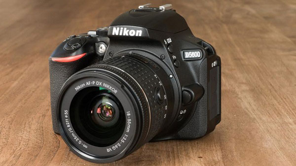 Nikon-D5600---Beginner-DSLR-Camera