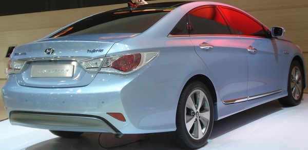 Hyundai Sonata Hybrid ( 2015