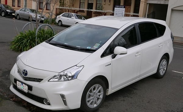 Toyota Prius c ( 2013