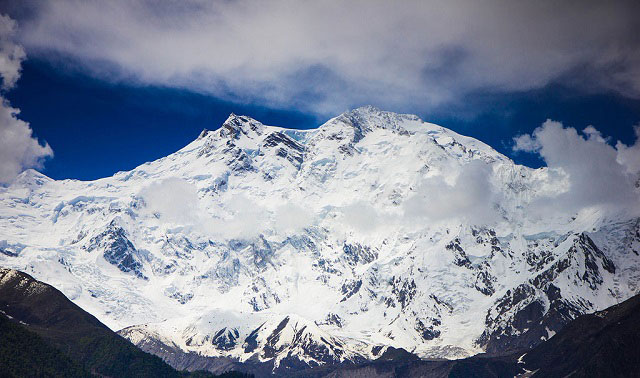 5 highest mountain peak in the world