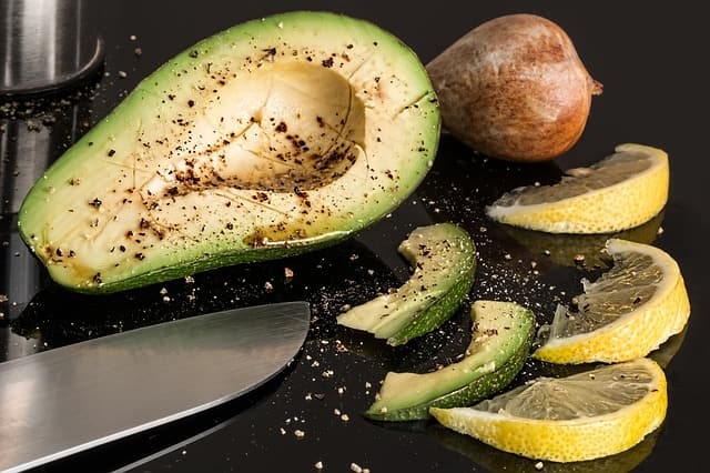 Avocadoes - foods cause acid reflux
