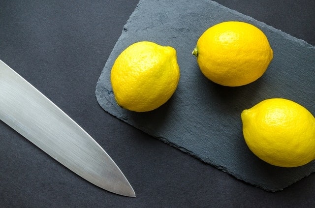 Lemons - foods cause acid reflux
