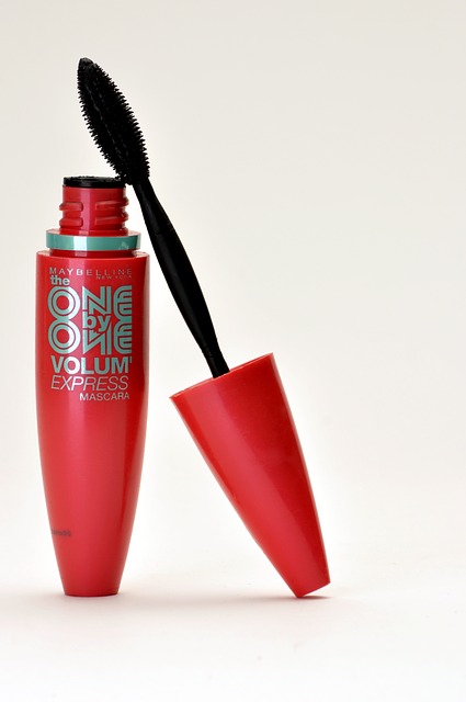 Mascara - valentine's day gift ideas for wife