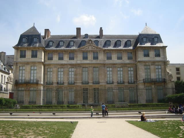 Musee Picasso - relaxing things to do in paris