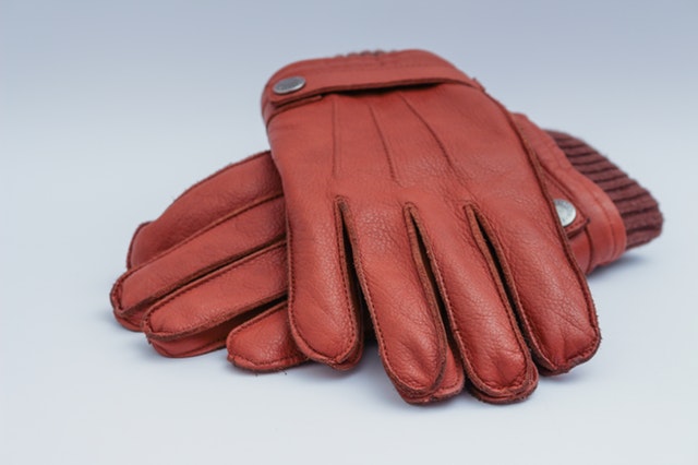 Gloves - men's fashion accessories