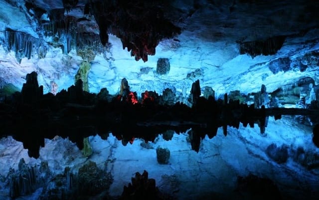 Reed Flute Cave (China)