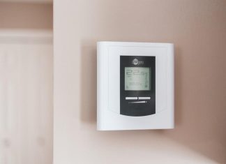 AC System And Thermostat