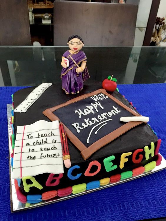 retirement cakes for teachers