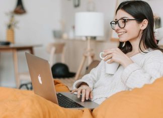 4 Side Hustles You Can Do Online - side hustles online