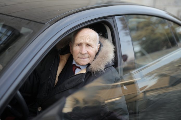 5 Safest Cars for Seniors - best cars for seniors with arthritis