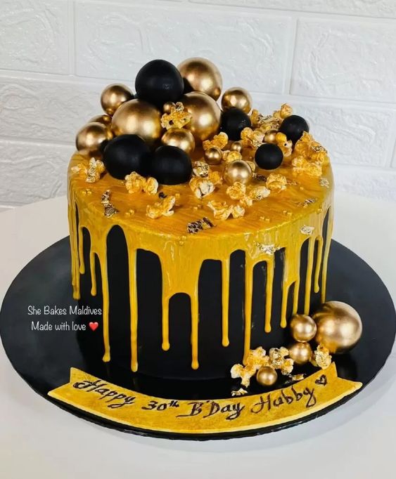 birthday cake oreos golden