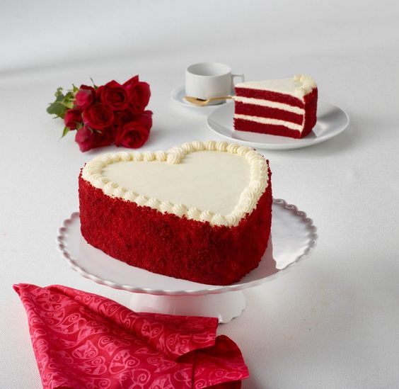 birthday fancy red velvet cake